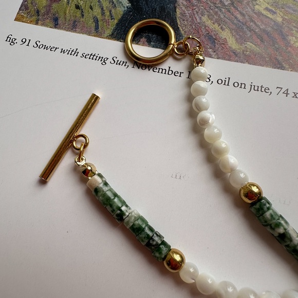 Chocker necklace - Picture 4 of 5